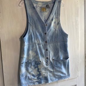 Liz Authentic Jean Bleached Distressed Mini Overhauls Sz M